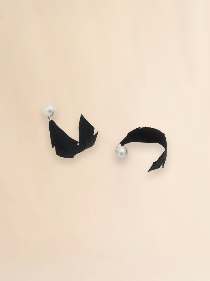 Black fabric feather earrings - Earrings - Image 4