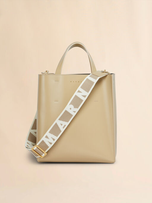 Museo Bag pequeño en piel beige - Bolsos shopper