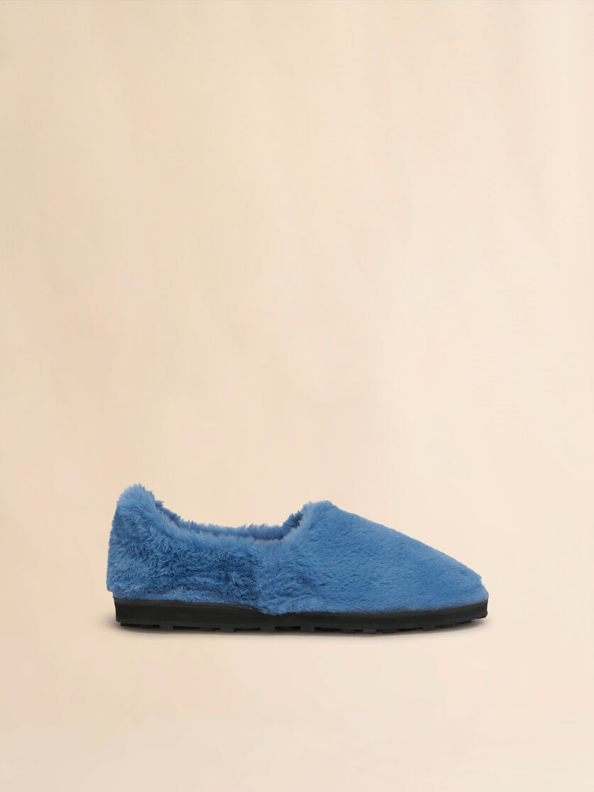Blue slip-on loafer in faux fur - Mocassin - Image 1