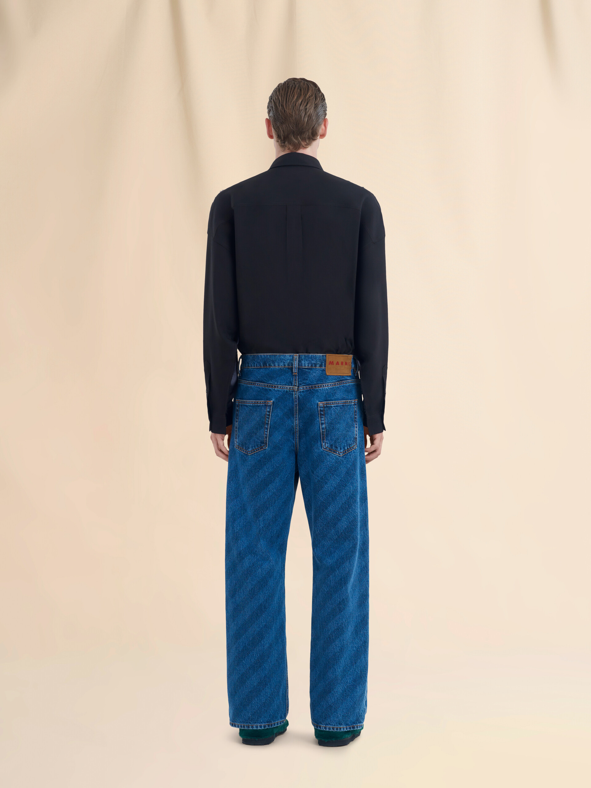 Wide leg blue jeans with diagonal stripe - Pants - Image 3