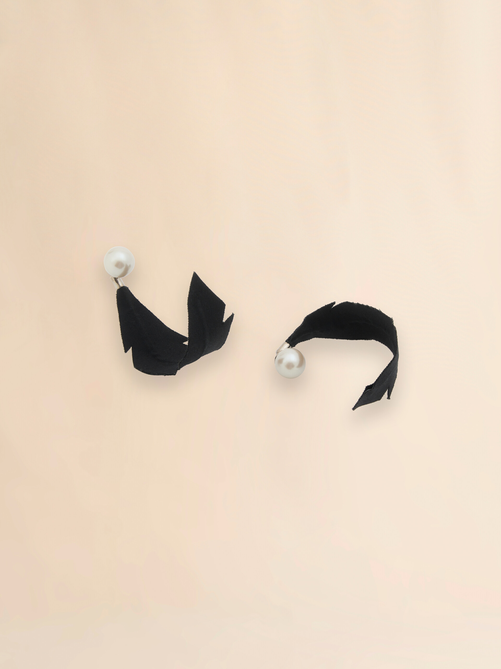 Black fabric feather earrings - Earrings - Image 4