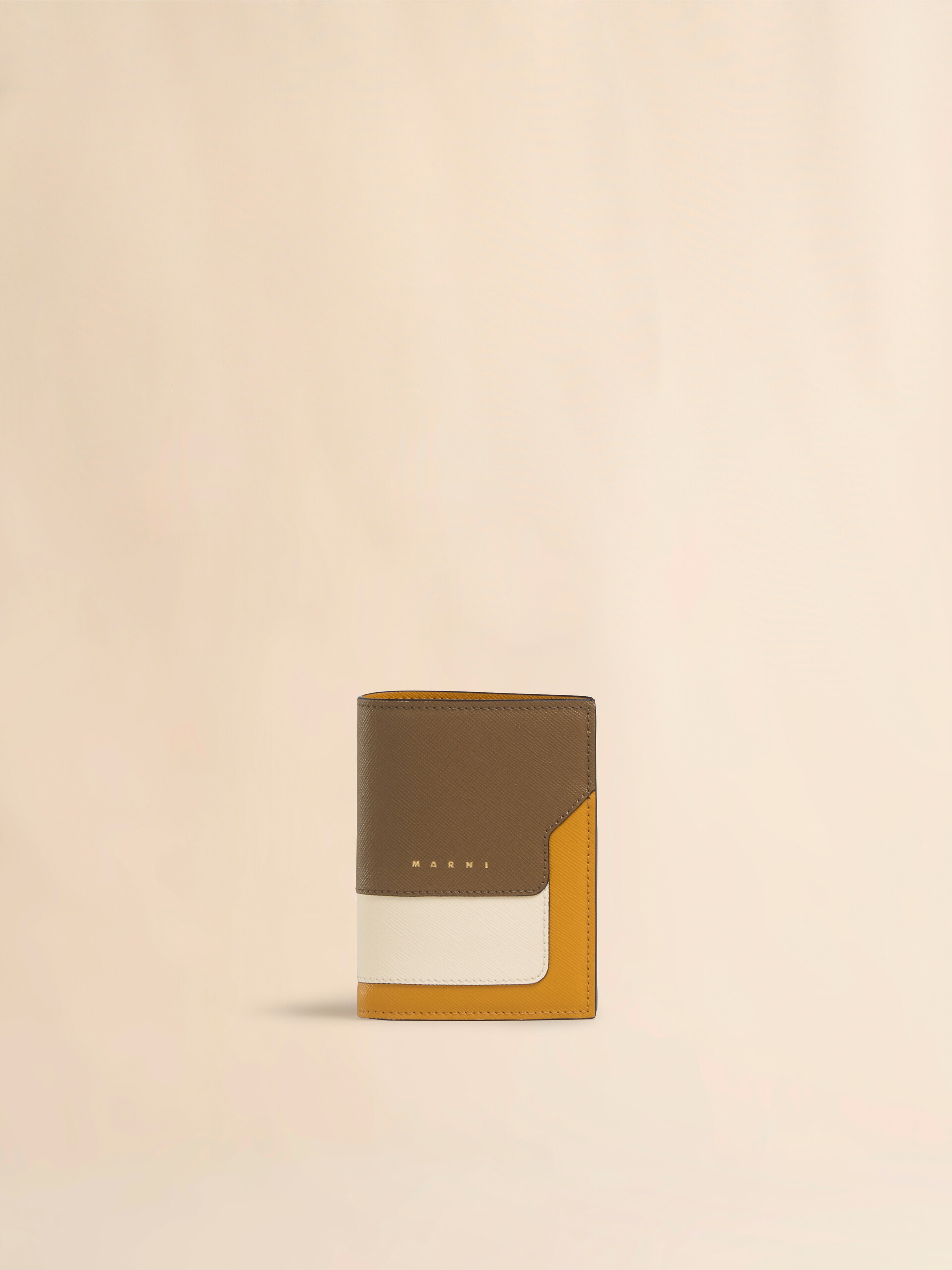 CIGAR/SHELL/PUMPKIN