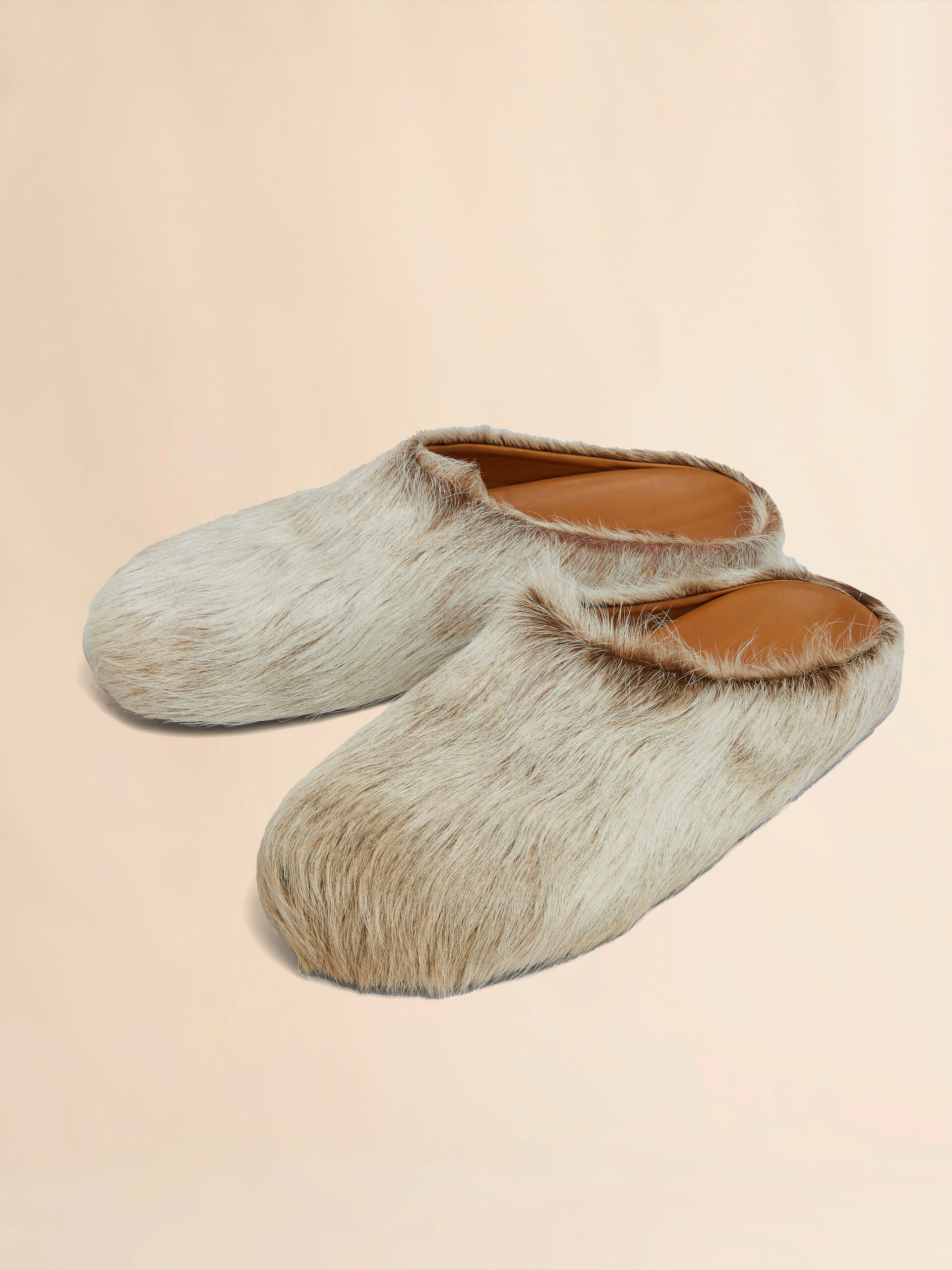 Blau-graue Fußbett-Sabots aus Kalbsfell - Holzschuhe - Image 5