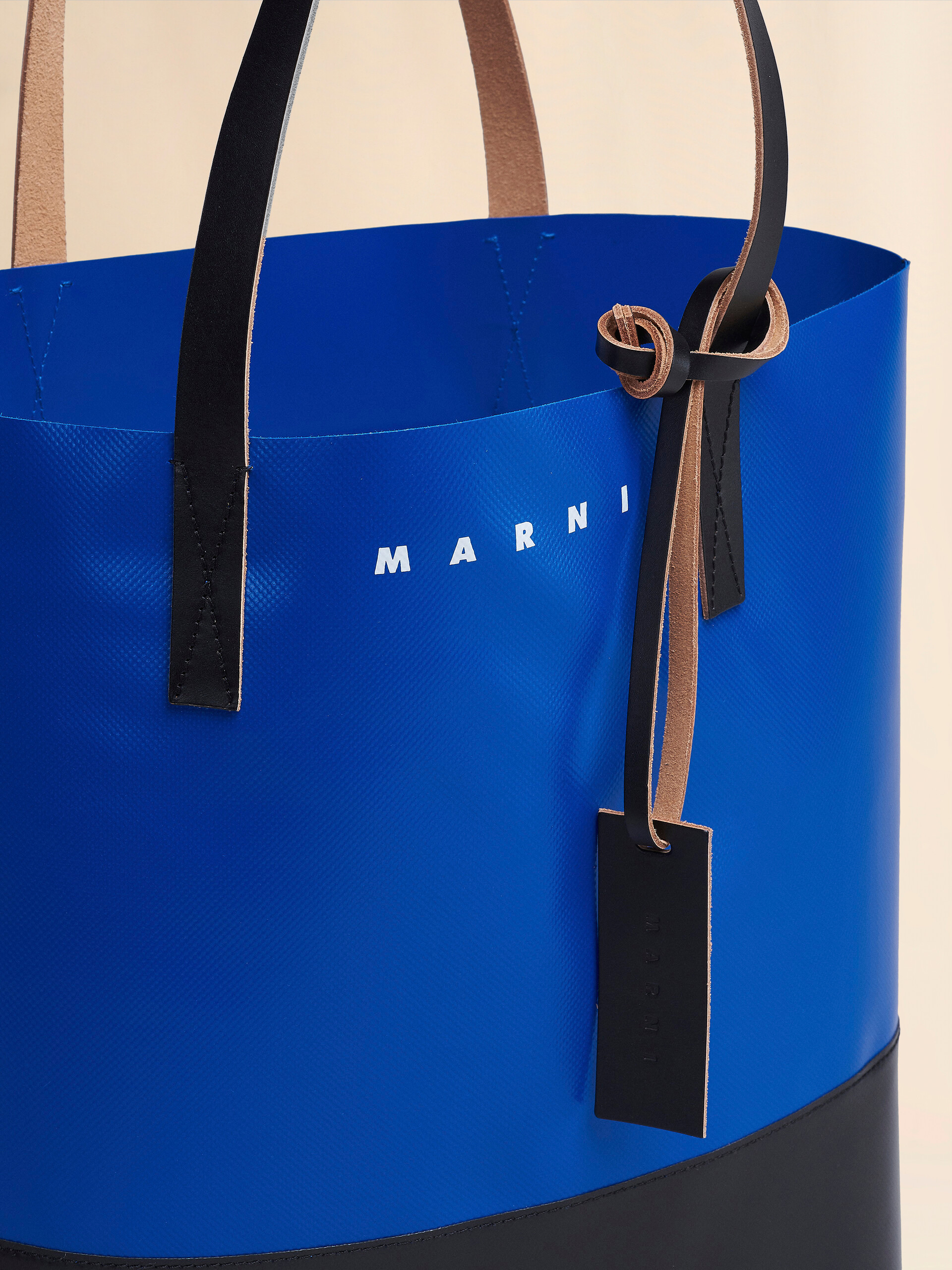 Tribeca shopping bag in blue and black - Shopping Bags - Image 3