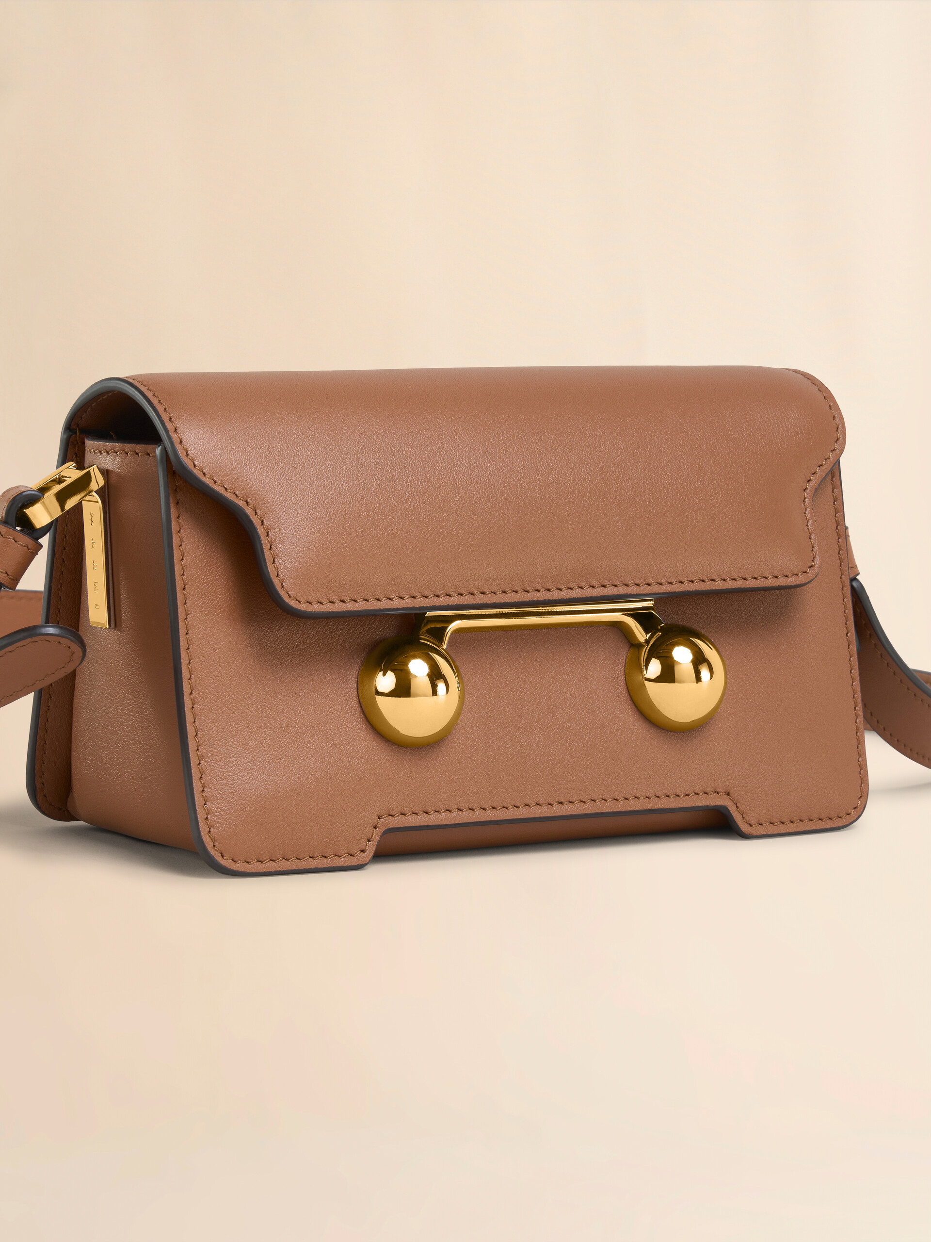 Blue leather Trunkaroo mini shoulder bag - Shoulder Bags - Image 4